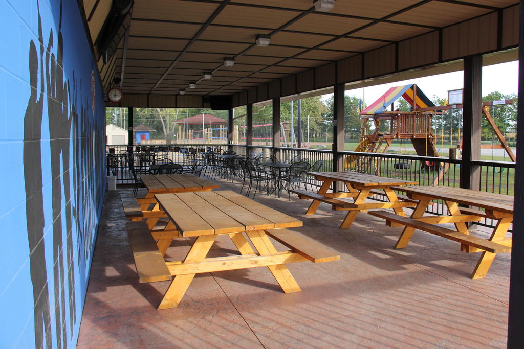 Regency Athletic / Bar & Grill
