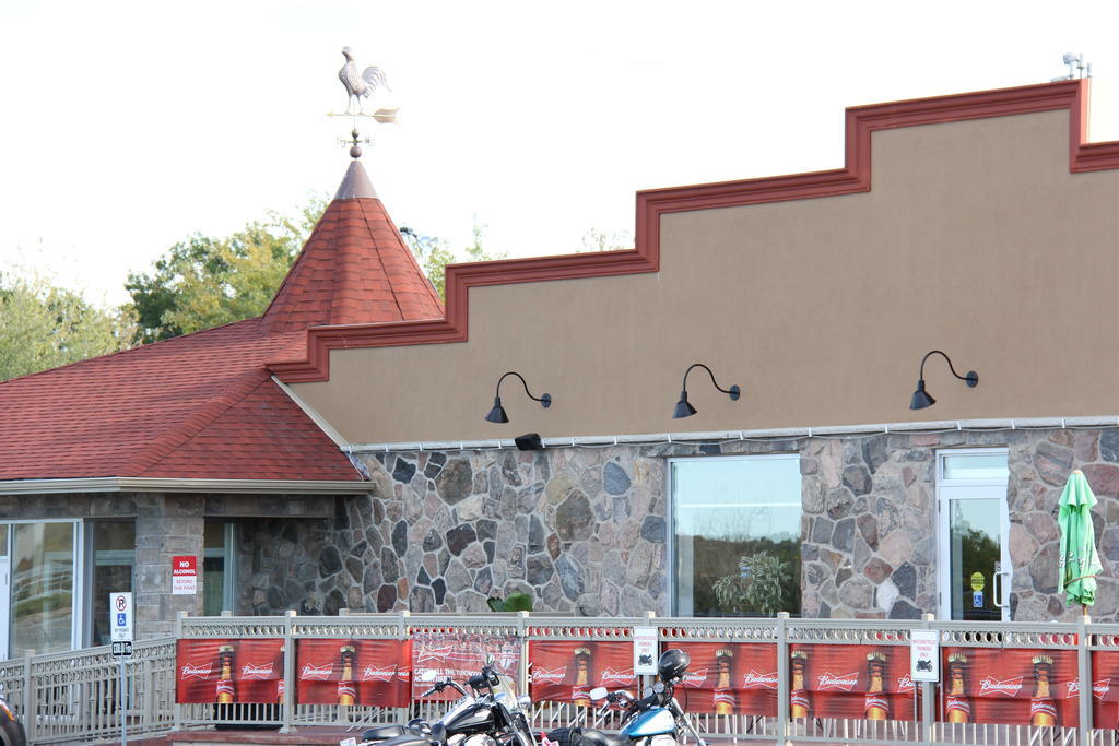 Regency Athletic / Bar & Grill Niagara Falls